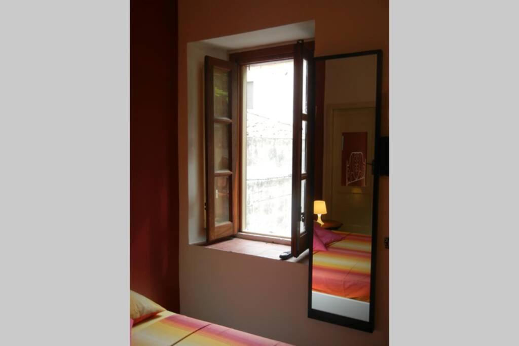 "Little Sicilian Home"-Room With A Private Bathroom & Kitchen -Fridge - And Shared A Beautiful Terrace On Hostel Taormina Center Экстерьер фото